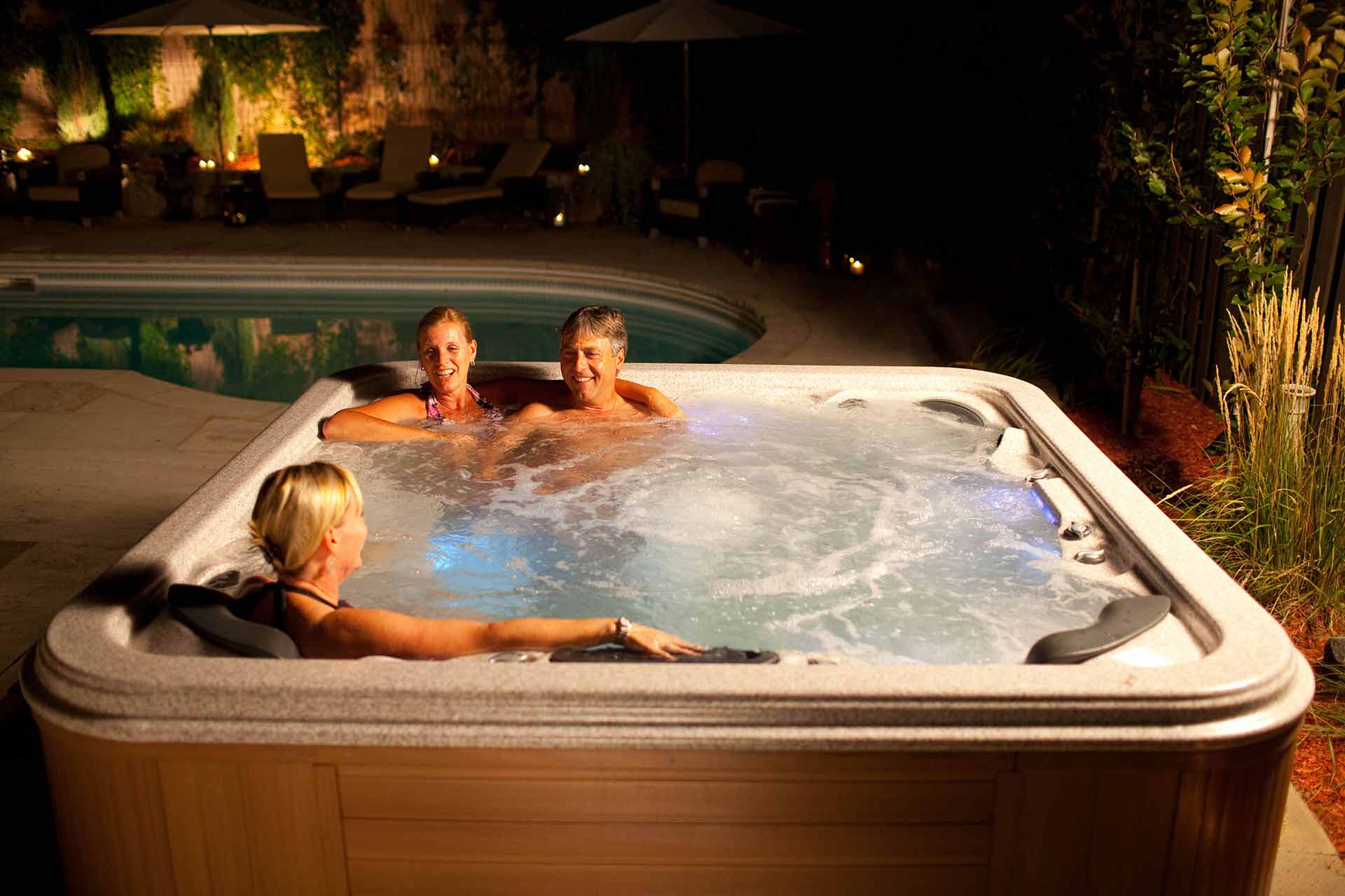 About Us - Tropical Pools and Spas